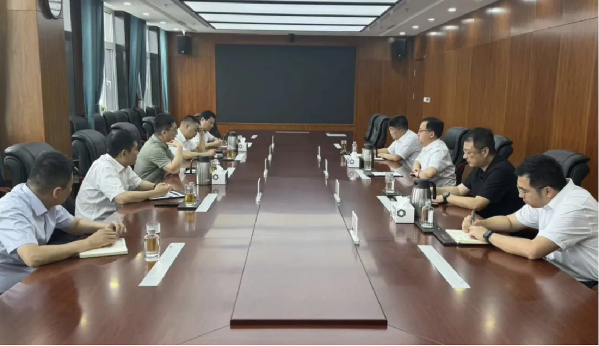 中铁十局集团一行到访交通集团